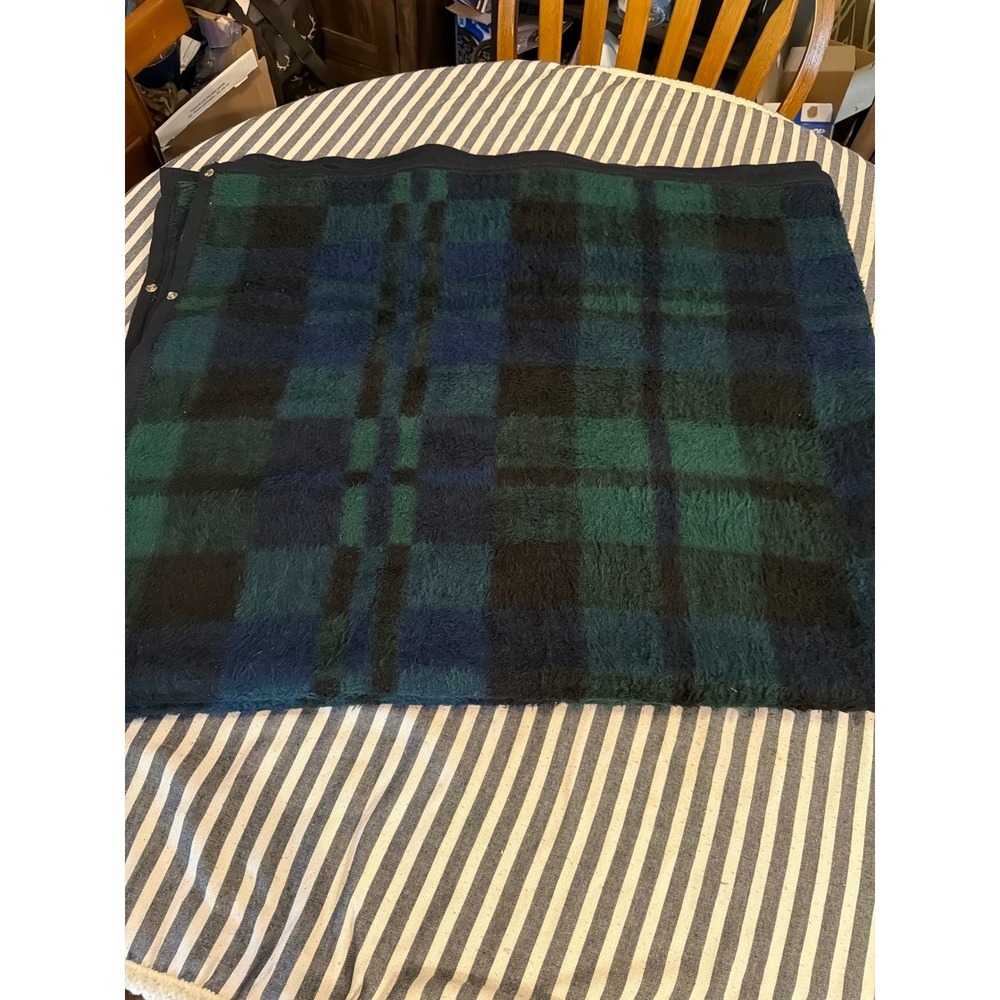 Vintage Biederlack Black Watch Plaid Stadium Blanket Wrap Green Blue Made in USA